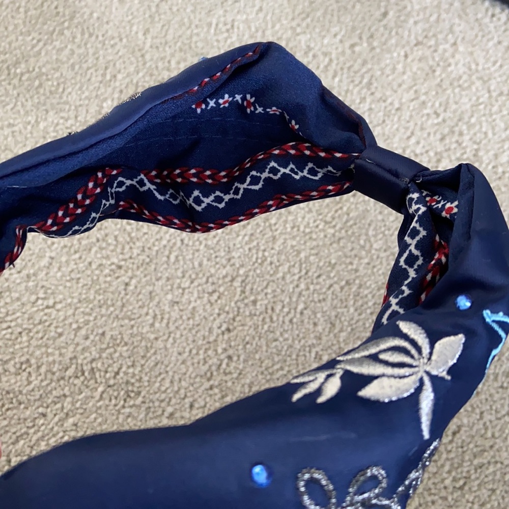Embroidered headband - Picture 5 of 6